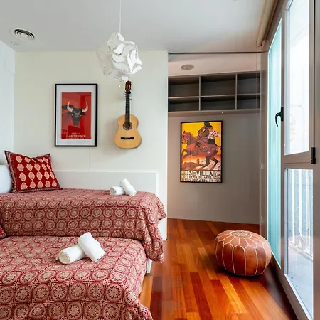 Apartment Paradise, By The Cathedral & Alcazar