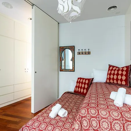 Apartment Paradise, By The Cathedral & Alcazar Seville