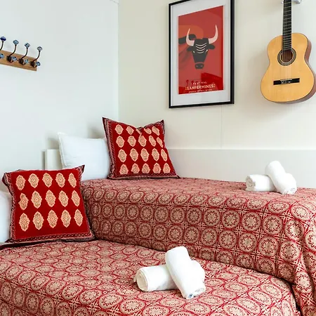 Apartment Paradise, By The Cathedral & Alcazar